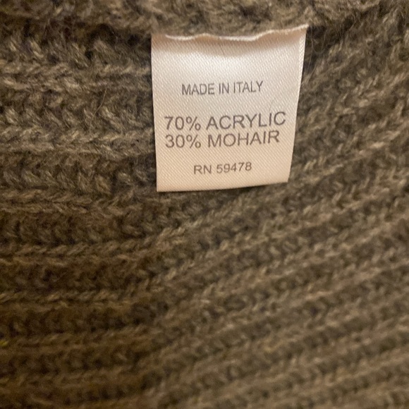 Made in Italy Wool Knit Sweater Vest - Picture 4 of 6